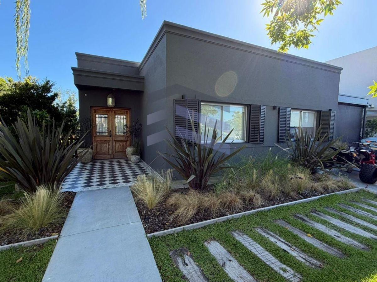 Casa en Venta Al Agua con Pileta en Acacias | Puertos del Lago, Gba Norte - Zonaprop — foto 20