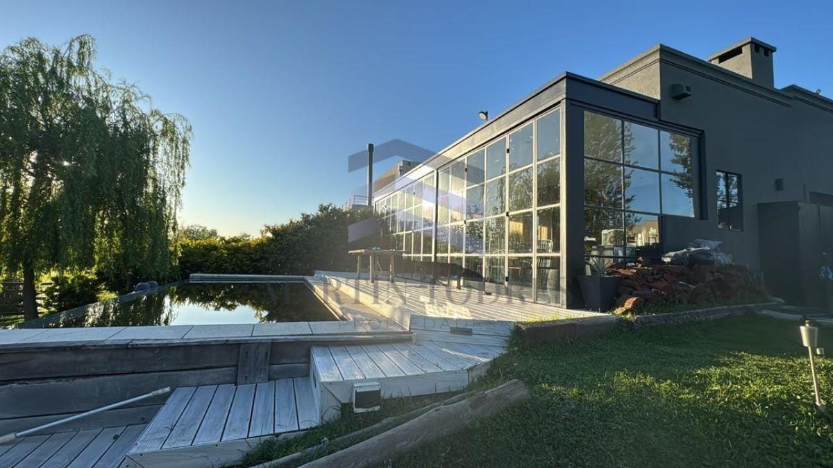 Casa en Venta Al Agua con Pileta en Acacias | Puertos del Lago, Gba Norte - Zonaprop — foto 37