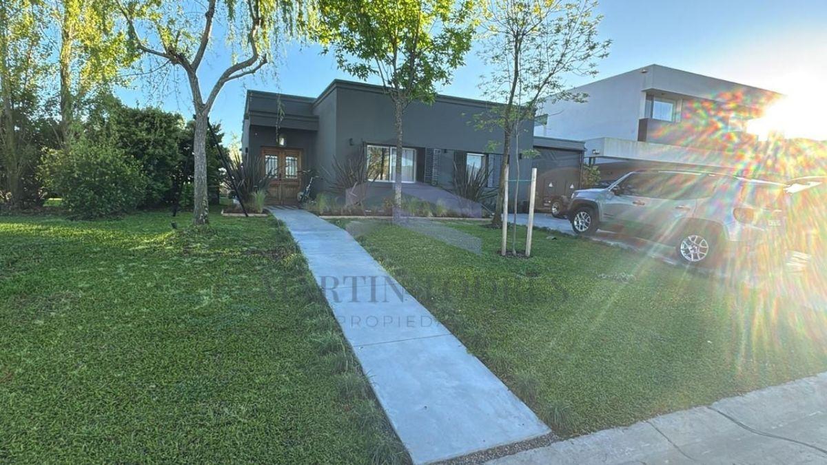 Casa en Venta Al Agua con Pileta en Acacias | Puertos del Lago, Gba Norte - Zonaprop — foto 42