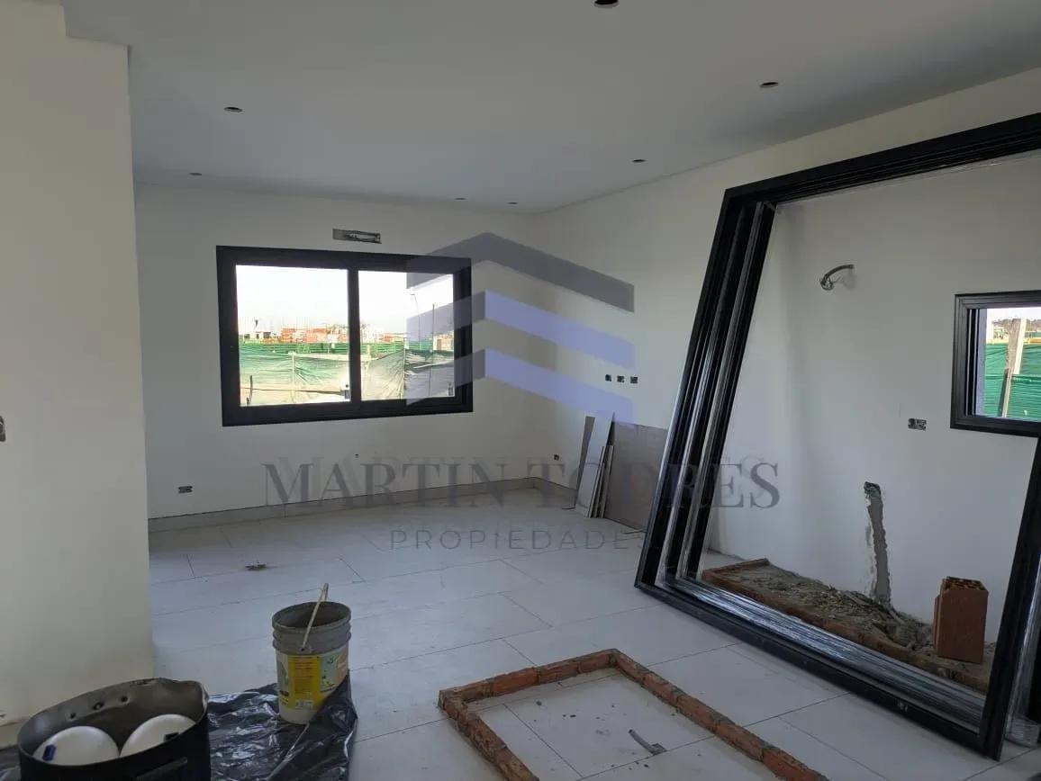 Casa en Venta a Estrenar en Riberas con Pileta, Puertos del Lago, Escobar, Gba Norte - Zonaprop — foto 4