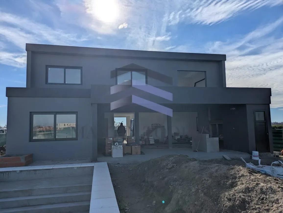 Casa en Venta a Estrenar en Riberas con Pileta, Puertos del Lago, Escobar, Gba Norte - Zonaprop — foto 12