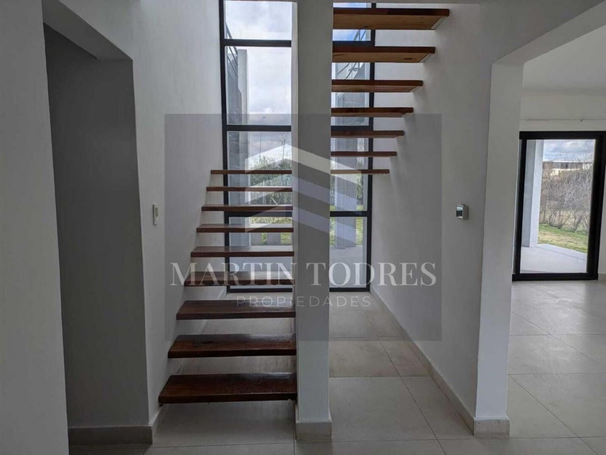 Casa en Alquiler con Pileta en Acacias, Puertos, Escobar, Gba Norte - Zonaprop — foto 15