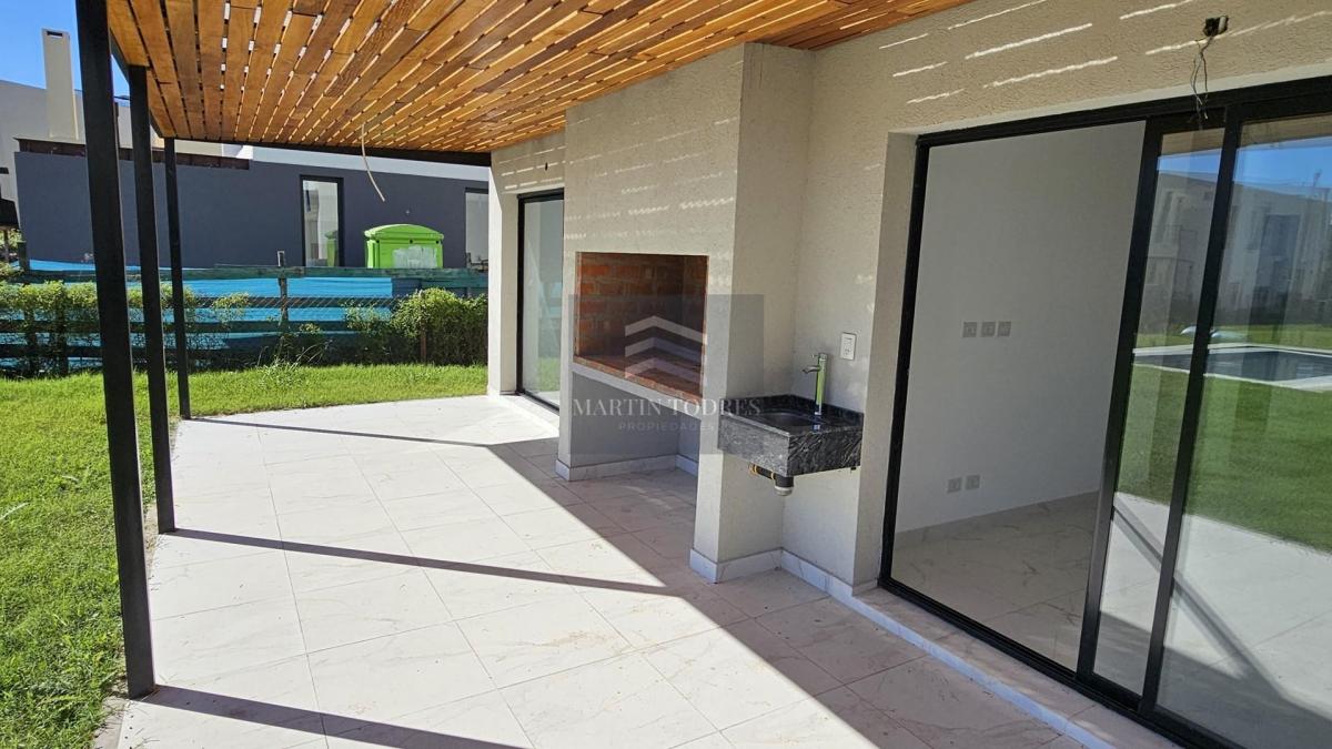 Casa en Alquiler en Araucarias con Pileta, Puertos, Escobar, Gba Norte - Zonaprop — foto 4