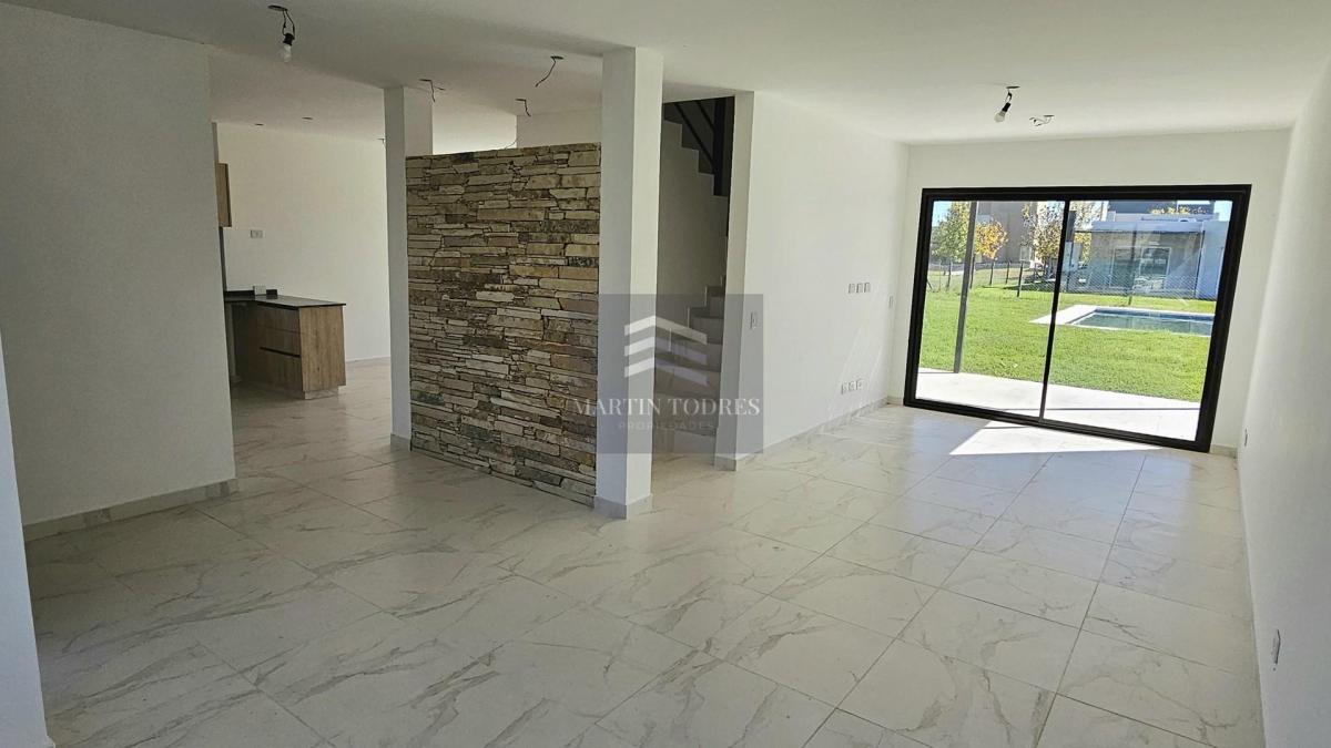Casa en Alquiler en Araucarias con Pileta, Puertos, Escobar, Gba Norte - Zonaprop — foto 11