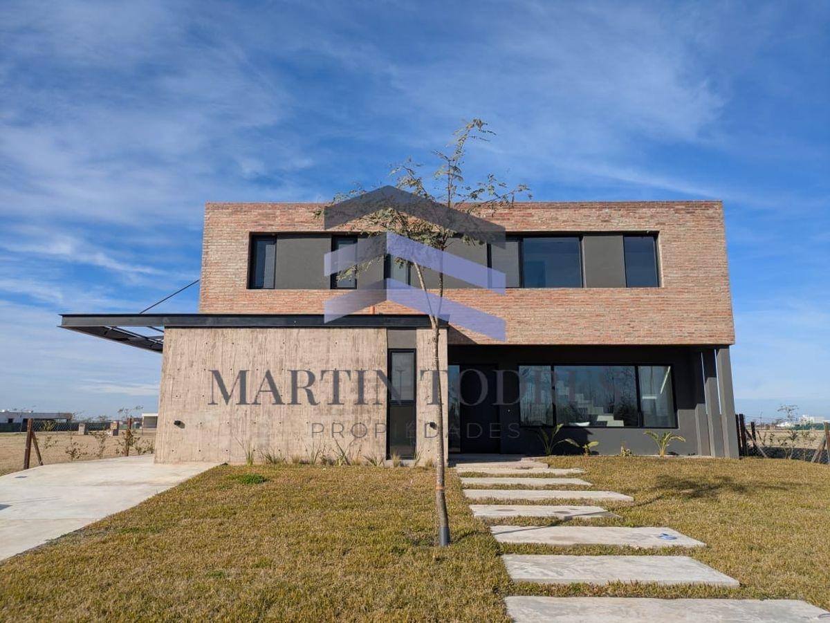 Casa con Pileta en Venta en Amarras | Puertos del Lago, Gba Norte - Zonaprop — foto 3