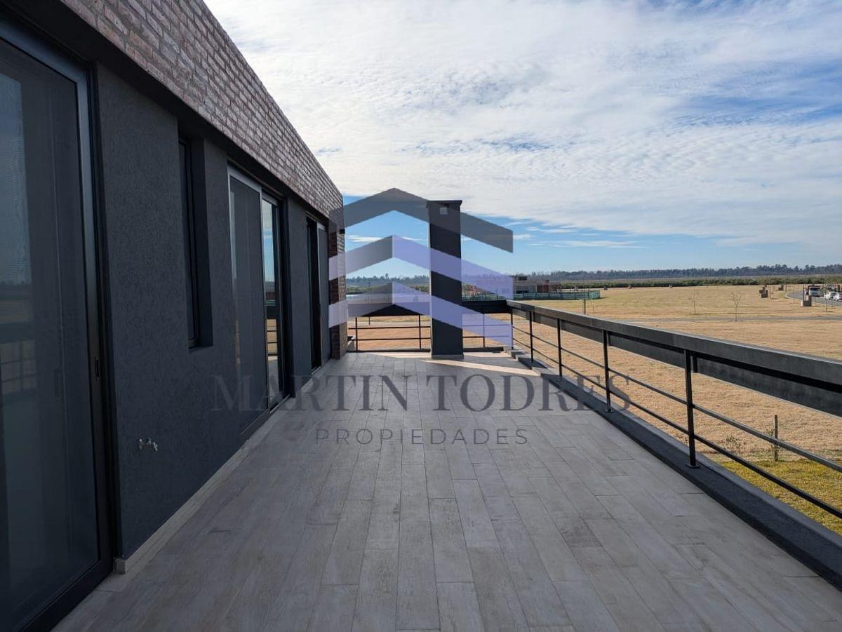 Casa con Pileta en Venta en Amarras | Puertos del Lago, Gba Norte - Zonaprop — foto 24
