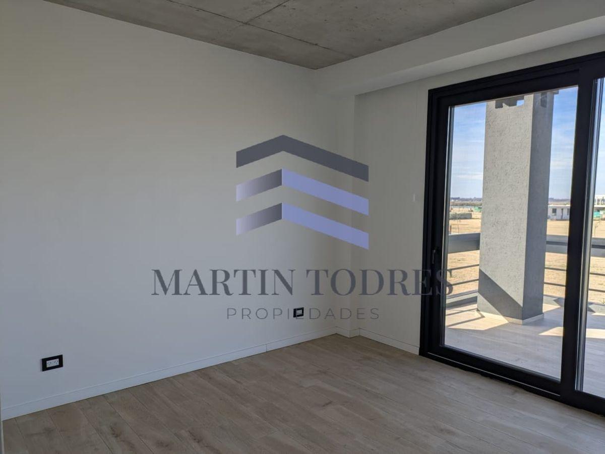 Casa con Pileta en Venta en Amarras | Puertos del Lago, Gba Norte - Zonaprop — foto 39