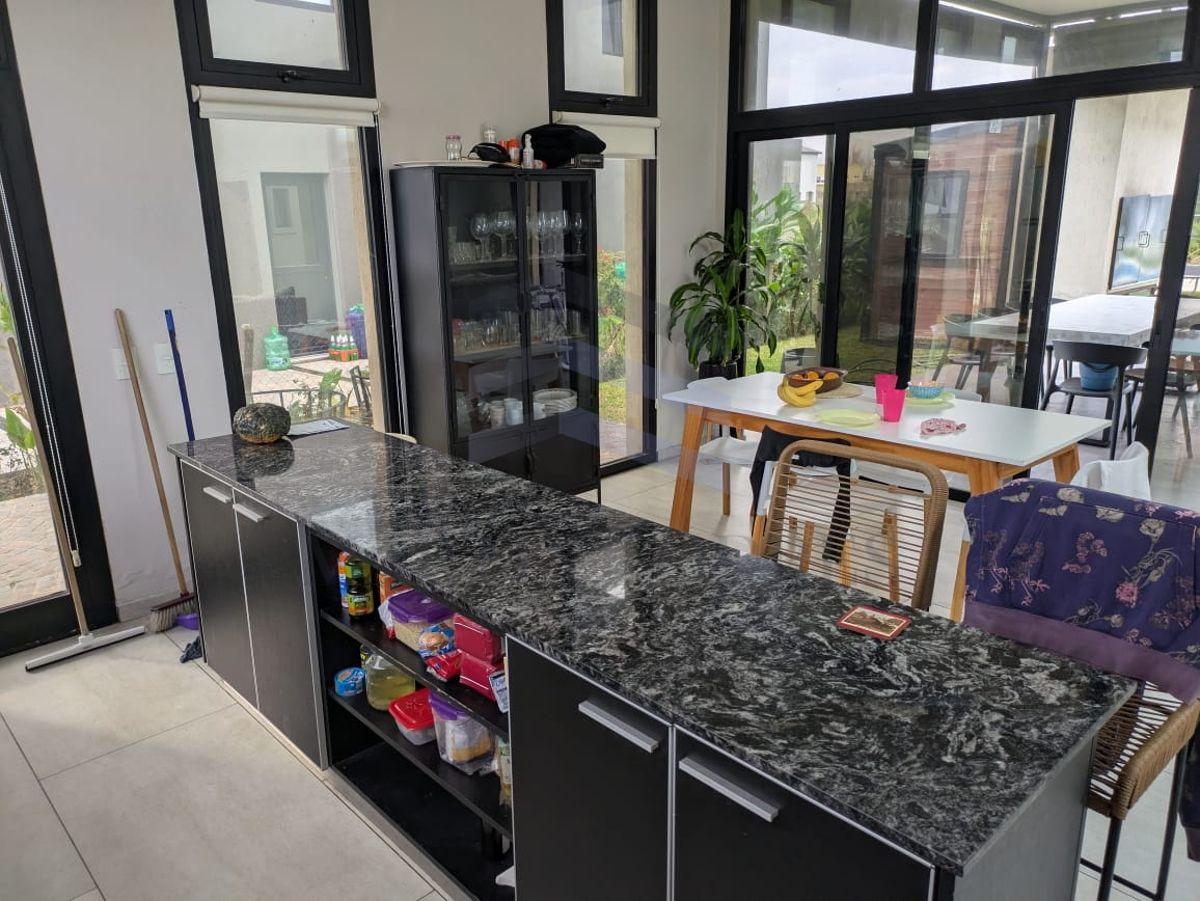 Casa en Alquiler con Pileta, Acacias, Puertos del Lago, Escobar, Gba Norte - Zonaprop — foto 4