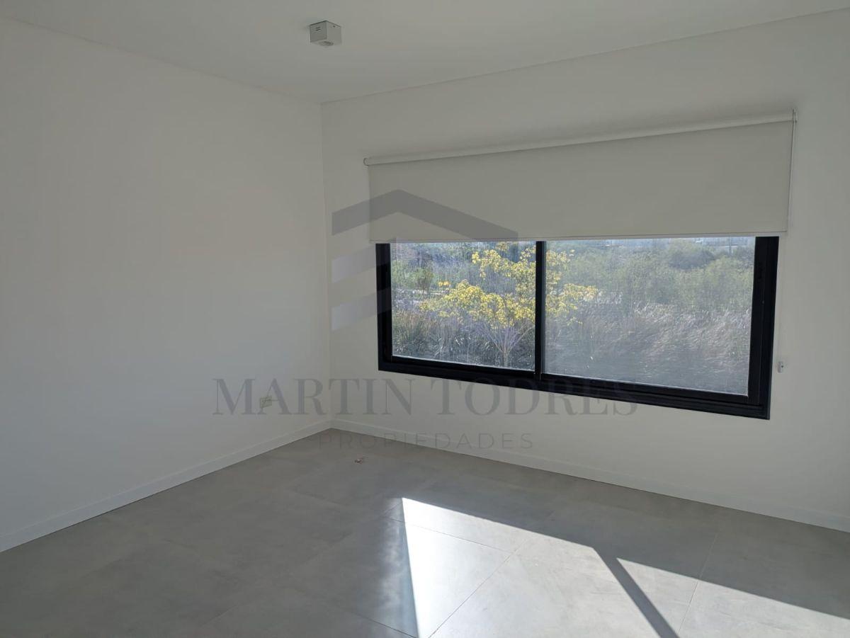 Casa en Venta en Riberas con Pileta | Puertos del Lago, Gba Norte - Zonaprop — foto 6