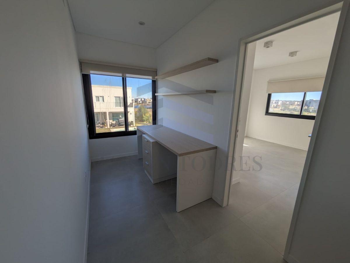 Casa en Venta en Riberas con Pileta | Puertos del Lago, Gba Norte - Zonaprop — foto 30