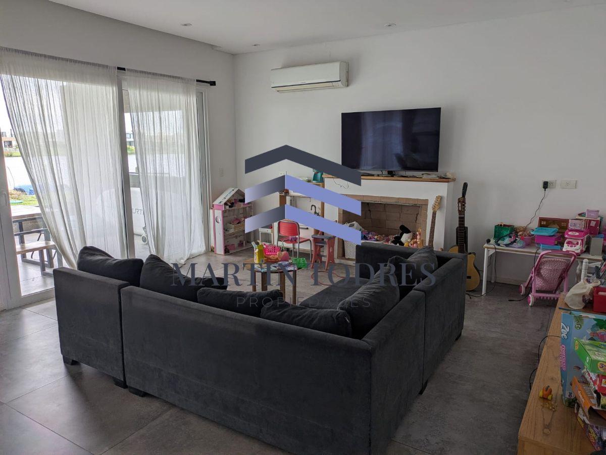 Casa en Alquiler Al Lago - Exclusiva Propiedad con Piscina en Riberas Puertos del Lago, Gba Norte - Zonaprop — foto 14