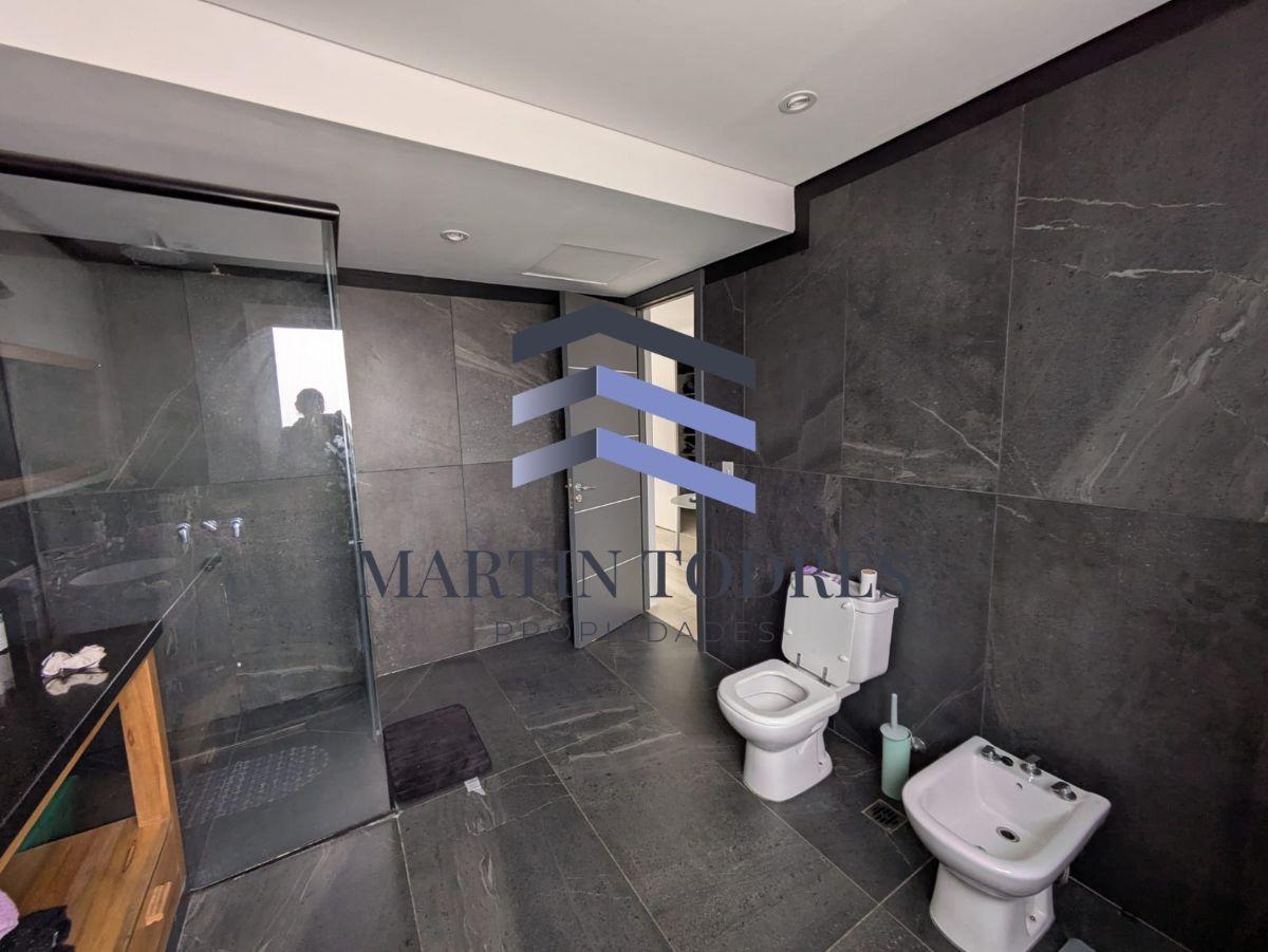 Casa en Alquiler Al Lago - Exclusiva Propiedad con Piscina en Riberas Puertos del Lago, Gba Norte - Zonaprop — foto 21