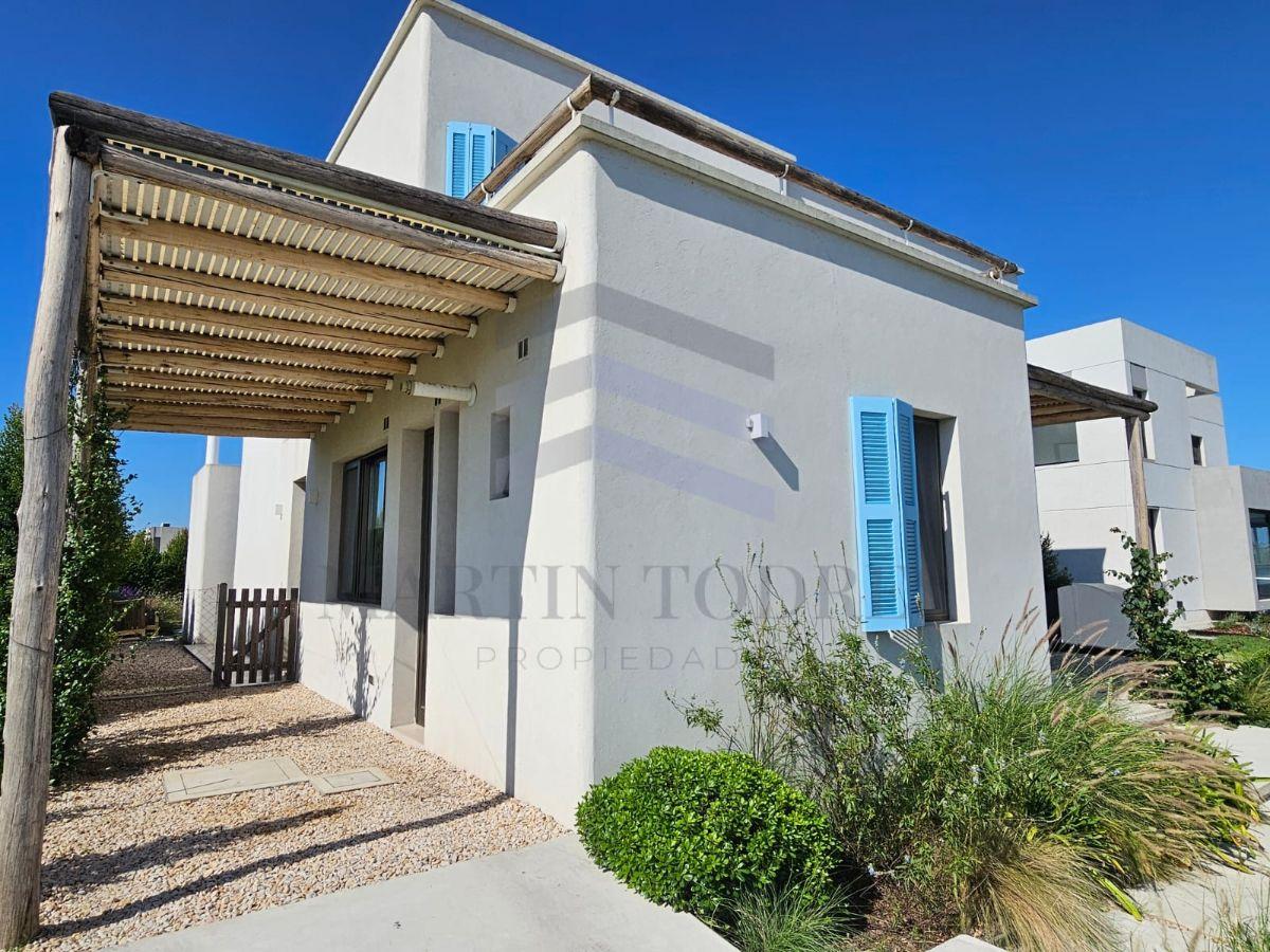 Casa de Diseño en Venta con Pileta, Araucarias, Puertos del Lago, Escobar. Gba Norte - Zonaprop — foto 3