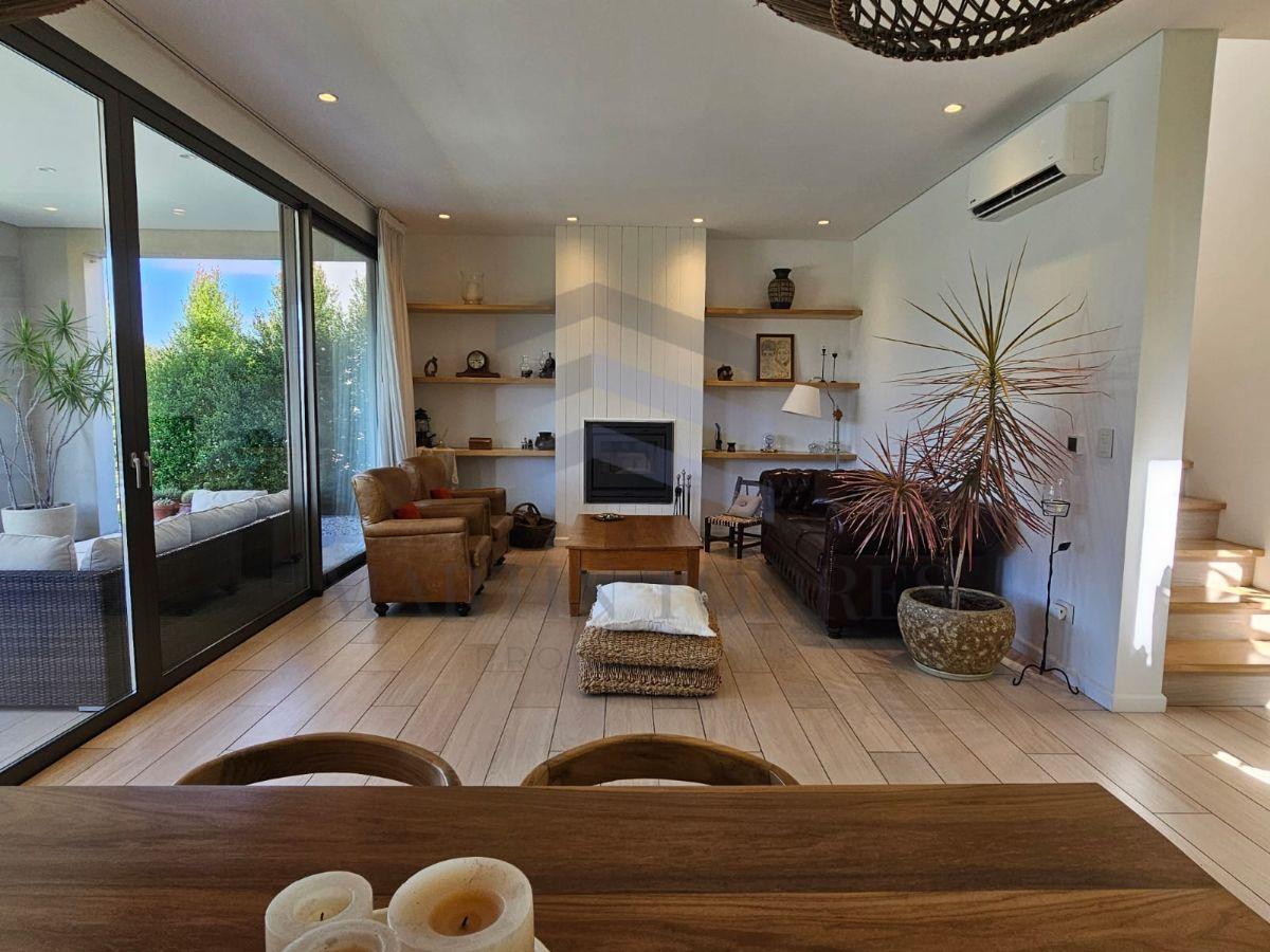 Casa de Diseño en Venta con Pileta, Araucarias, Puertos del Lago, Escobar. Gba Norte - Zonaprop — foto 37
