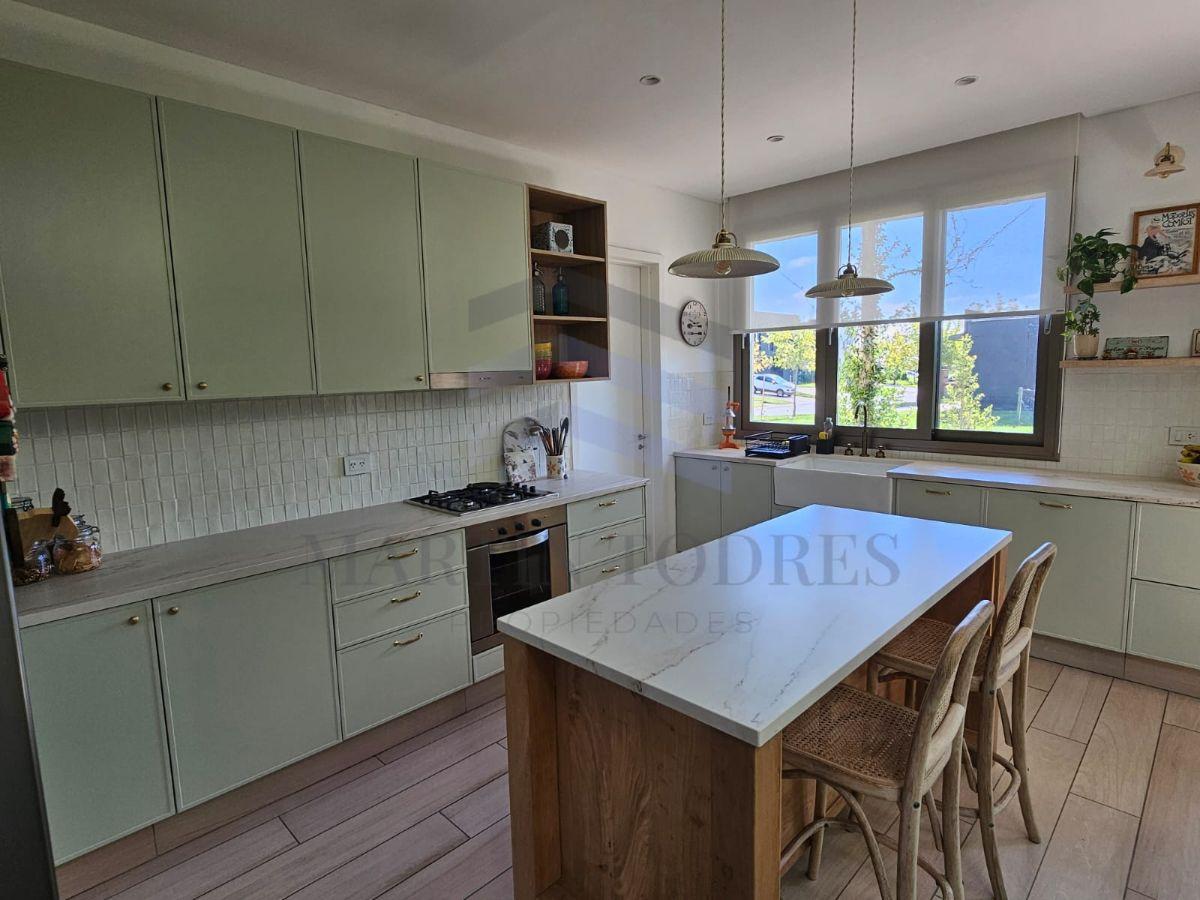 Casa de Diseño en Venta con Pileta, Araucarias, Puertos del Lago, Escobar. Gba Norte - Zonaprop — foto 44