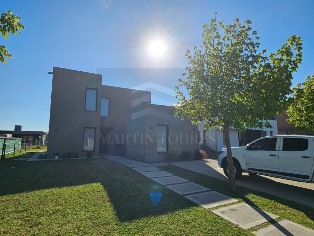 Casa en Venta en Araucarias, Puertos, Escobar, Gba Norte - Zonaprop — foto 2