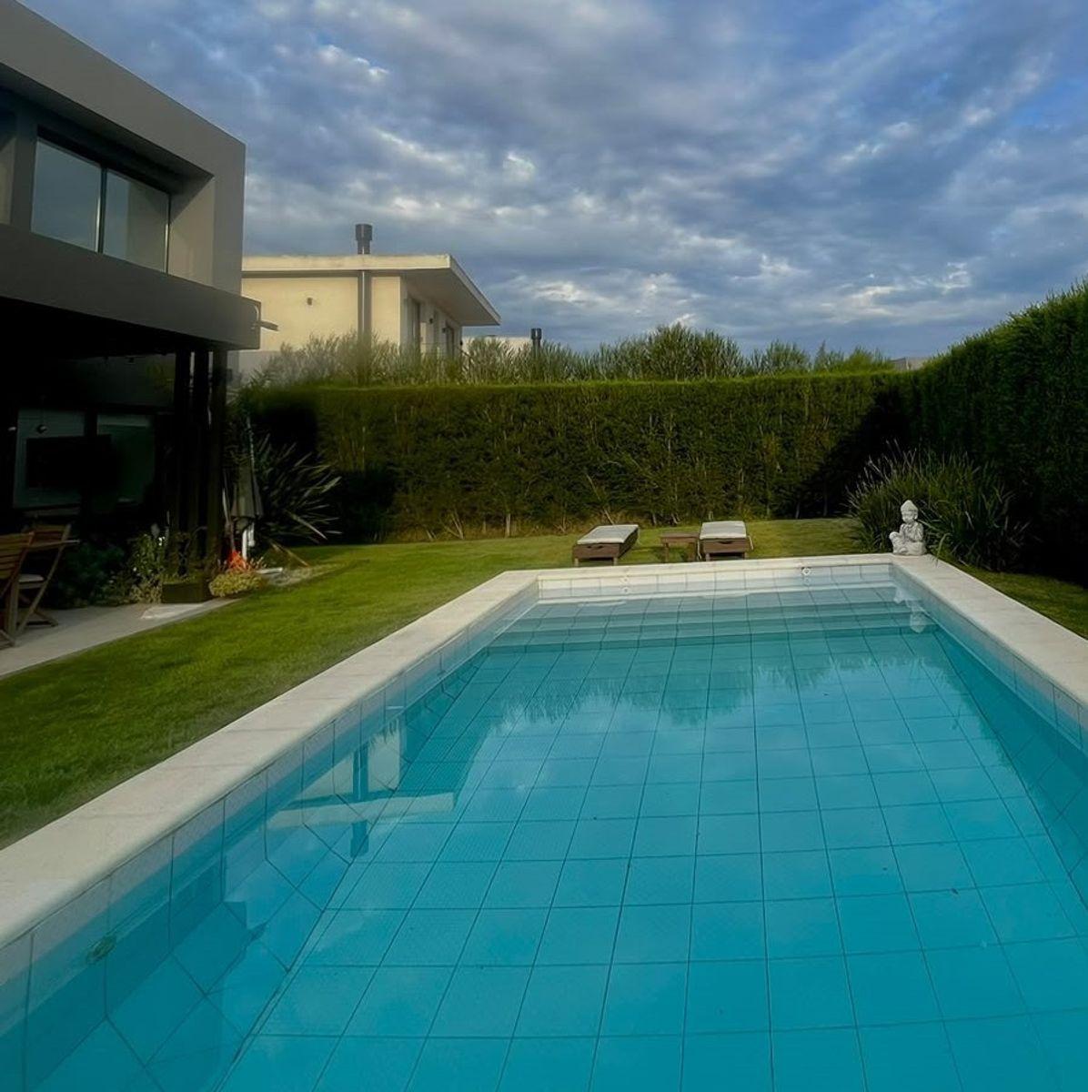 Casa en Alquiler con Pileta en Acacias | Puertos del Lago, Gba Norte - Zonaprop — foto 3