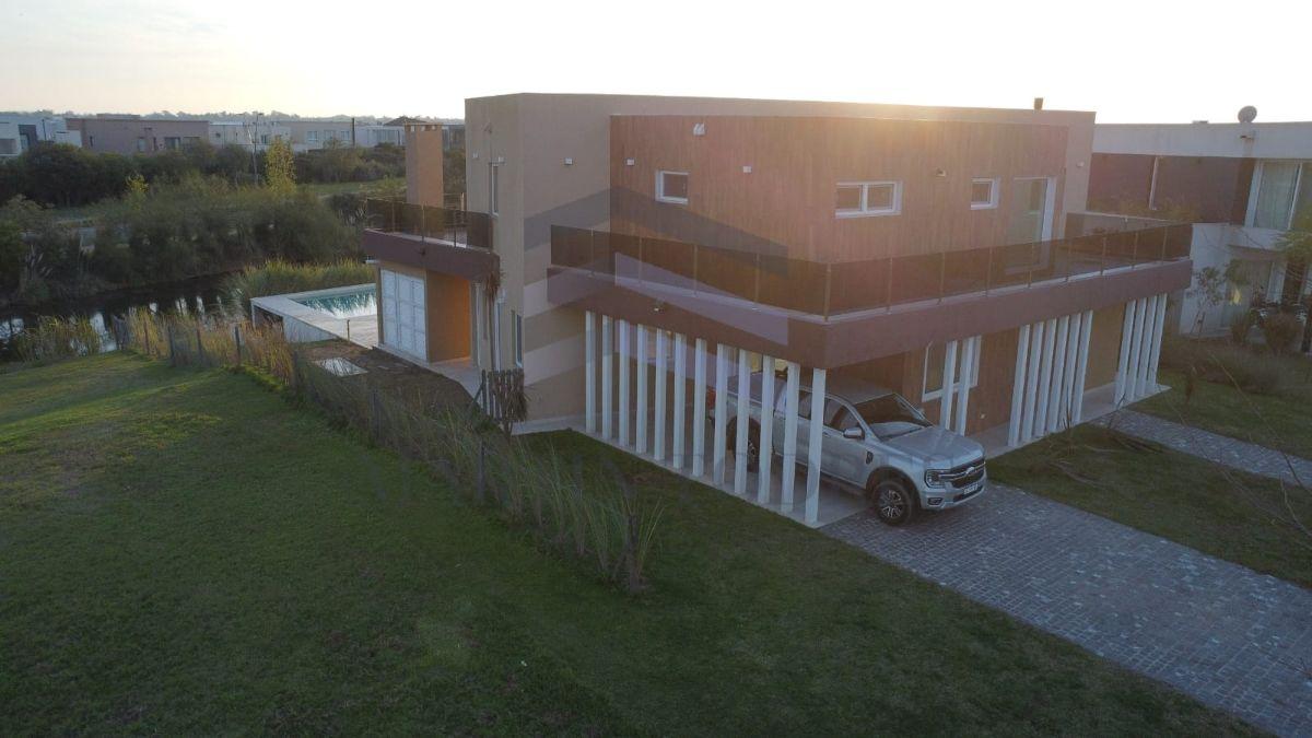 Casa a Estrenar Al Agua con Pileta en Venta | Marinas | Puertos del Lago, Gba Norte - Zonaprop — foto 5