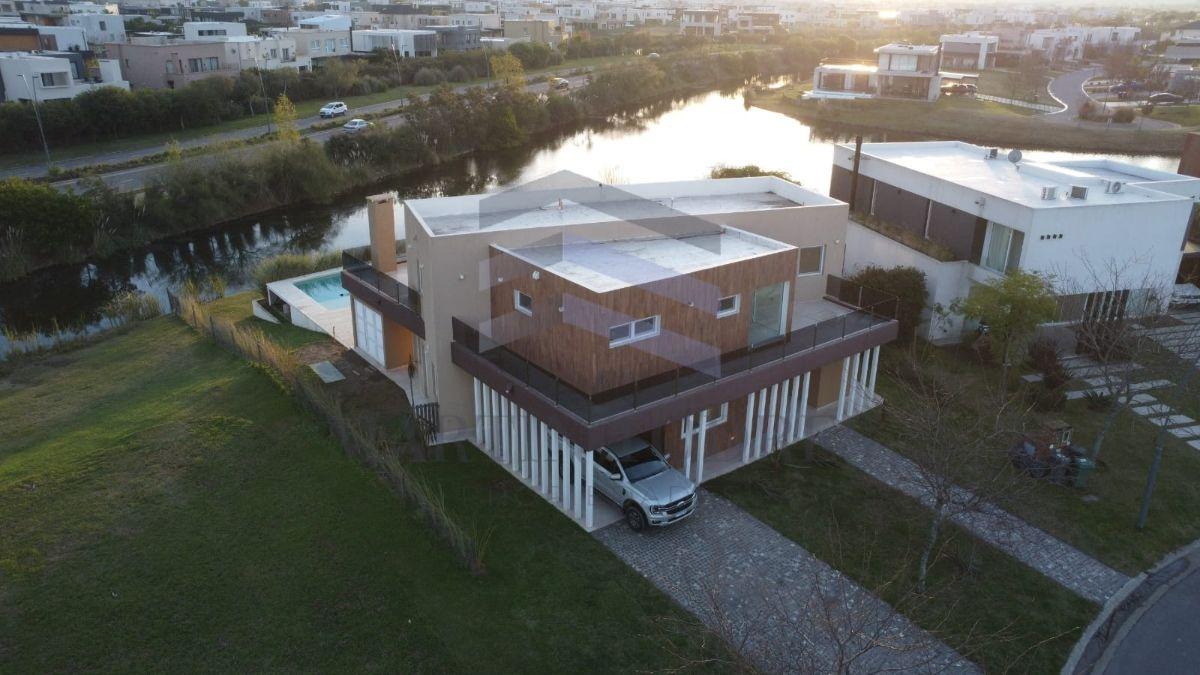 Casa a Estrenar Al Agua con Pileta en Venta | Marinas | Puertos del Lago, Gba Norte - Zonaprop — foto 8