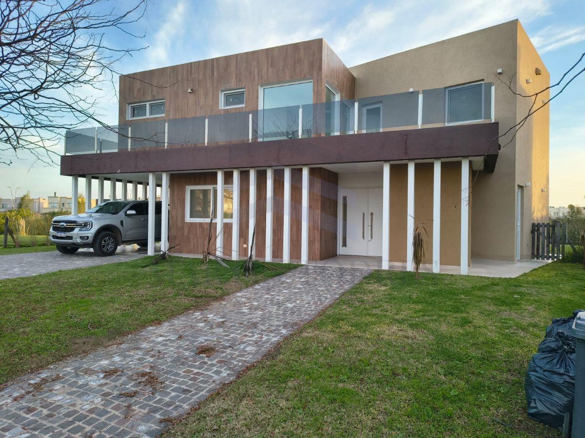 Casa a Estrenar Al Agua con Pileta en Venta | Marinas | Puertos del Lago, Gba Norte - Zonaprop — foto 10