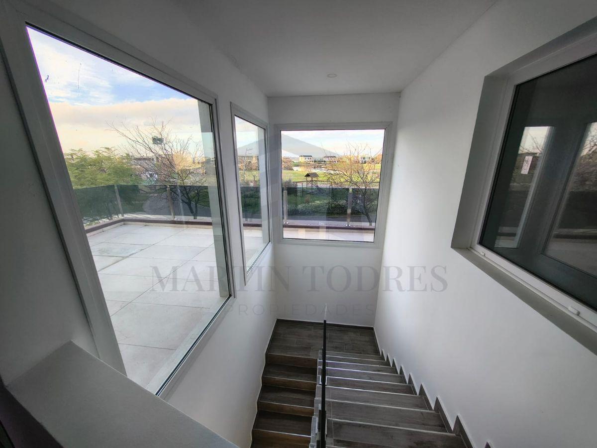 Casa a Estrenar Al Agua con Pileta en Venta | Marinas | Puertos del Lago, Gba Norte - Zonaprop — foto 16