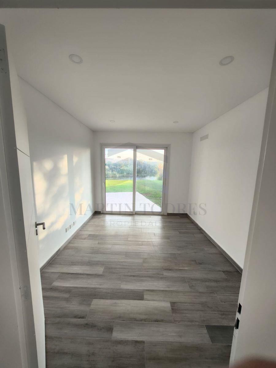 Casa a Estrenar Al Agua con Pileta en Venta | Marinas | Puertos del Lago, Gba Norte - Zonaprop — foto 36
