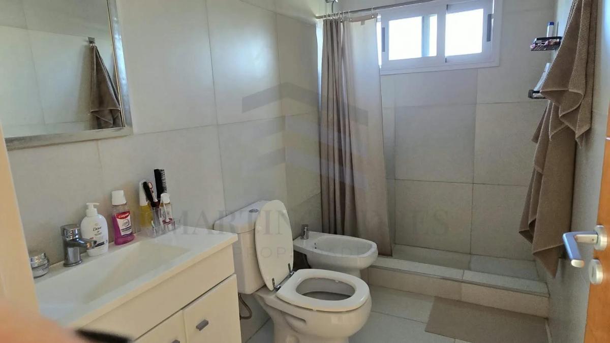 Casa Al Agua con Pileta en Venta y Alquiler en El Cantón Norte, Gba Norte - Zonaprop — foto 2