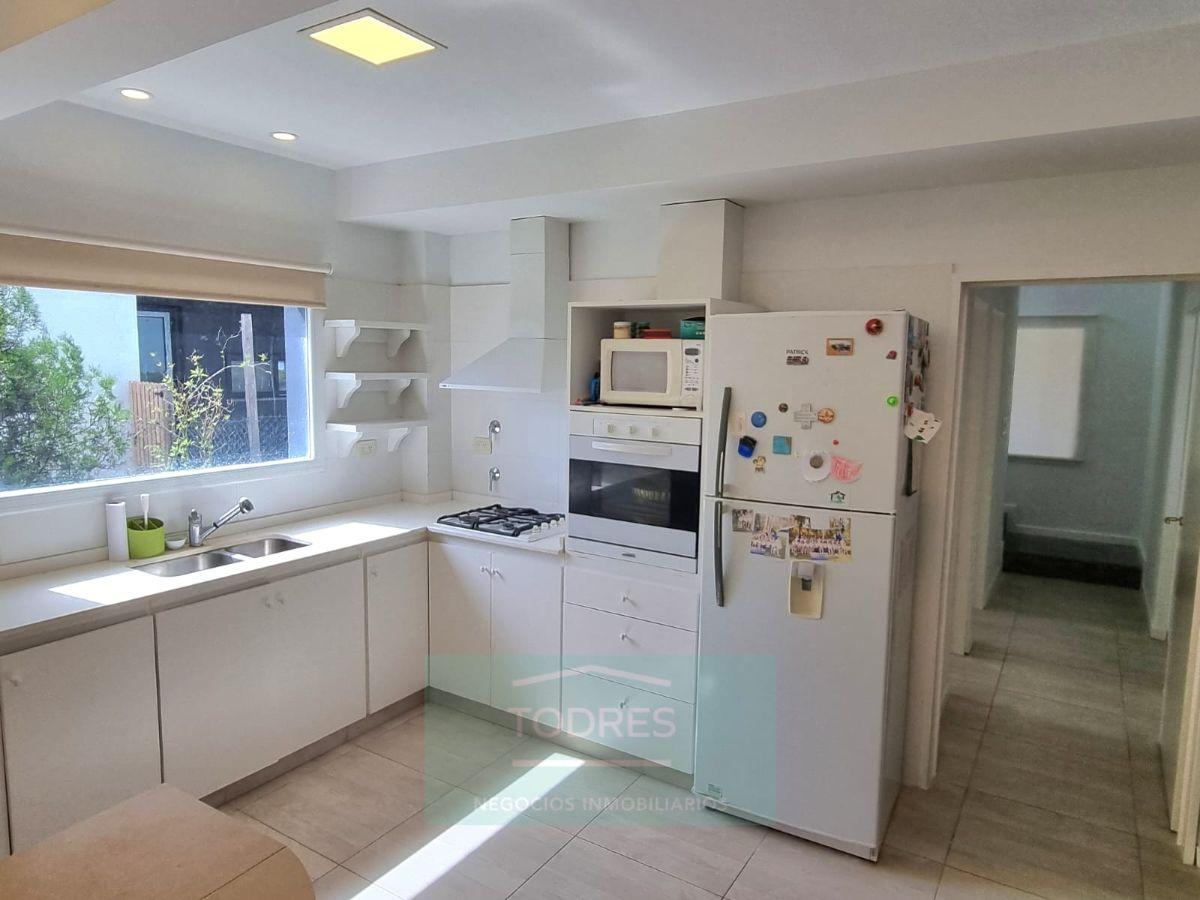 Casa Al Agua con Pileta en Venta y Alquiler en El Cantón Norte, Gba Norte - Zonaprop — foto 25