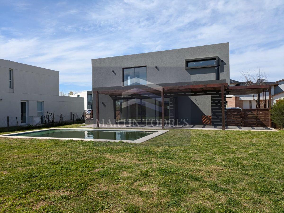 Casa en Venta y Alquiler en Acacias con Pileta, Puertos, Escobar, Gba Norte - Zonaprop — foto 4