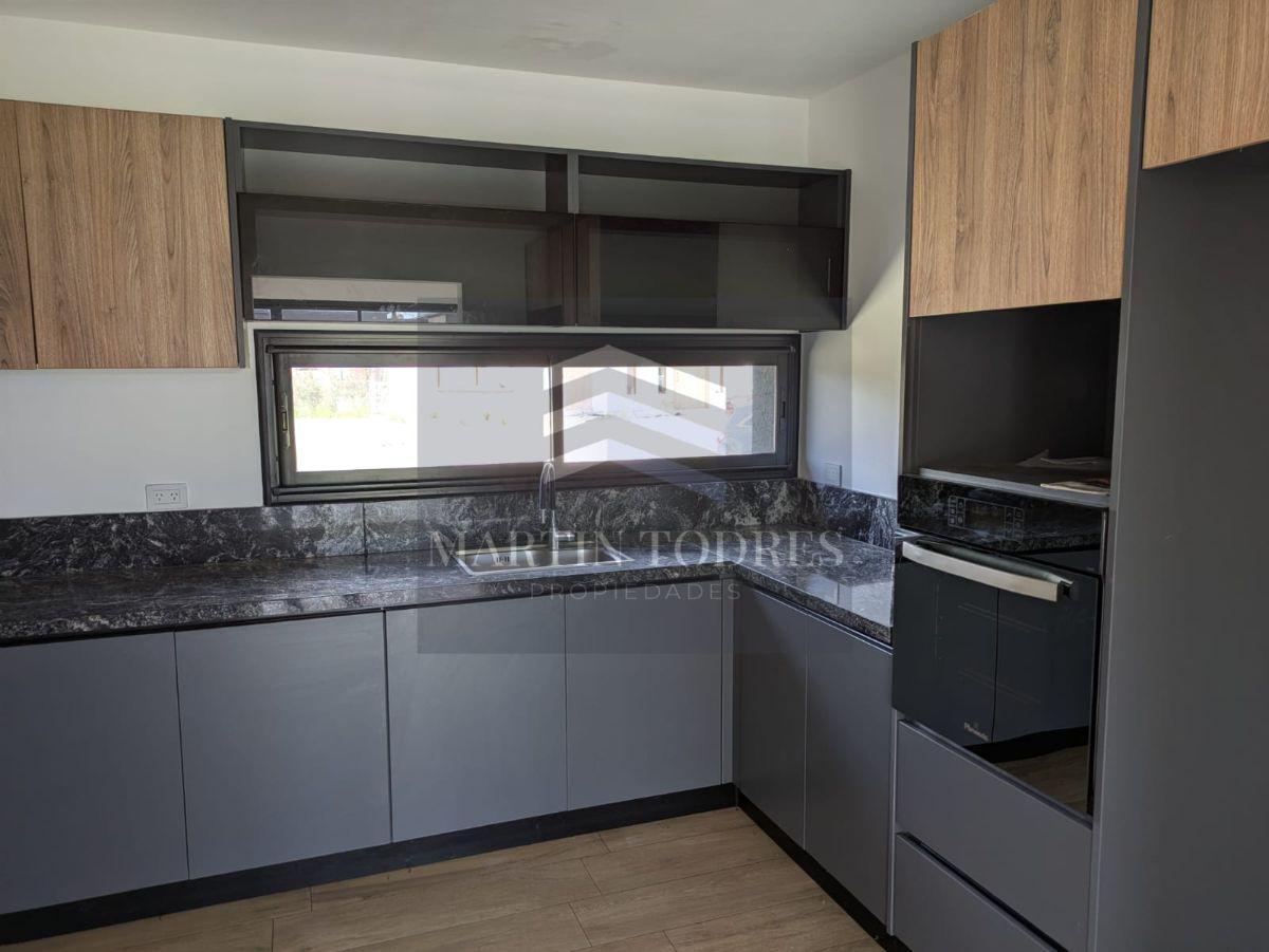 Casa en Venta y Alquiler en Acacias con Pileta, Puertos, Escobar, Gba Norte - Zonaprop — foto 9