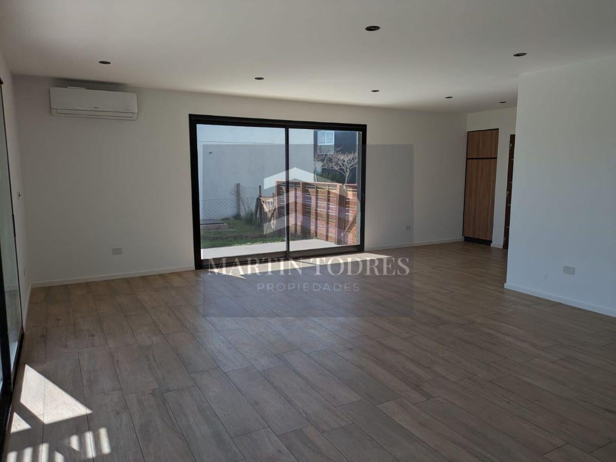 Casa en Venta y Alquiler en Acacias con Pileta, Puertos, Escobar, Gba Norte - Zonaprop — foto 10