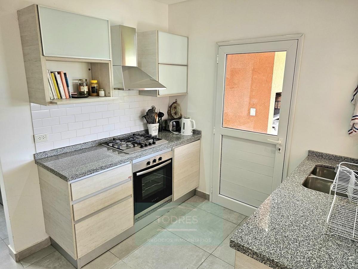 Casa Chalet en Venta en Araucarias, Puertos, Escobar, Gba Norte - Zonaprop — foto 2
