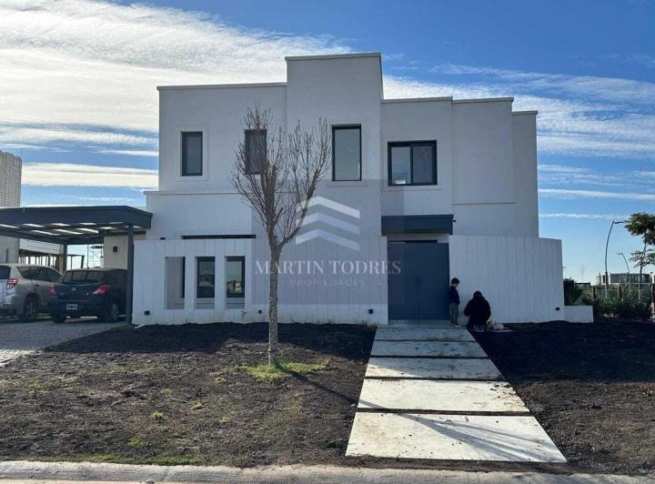 Casa en Alquiler a Estrenar C Pileta en Riberas, Puertos, Escobar, Gba Norte - Zonaprop